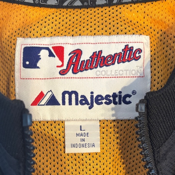 Majestic Pirates Black and Yellow Authentic Jacket - Picture 2 of 12